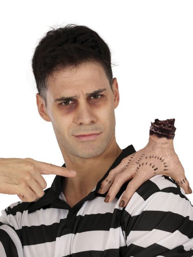 Dead hand with elastic shoulder