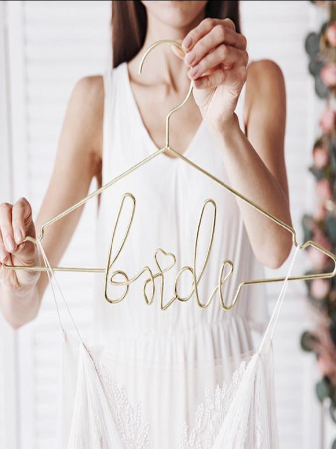 Metal hanger Bride, gold