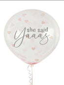5 x SHE SAID YAAAS CONFETTI BALLOONS