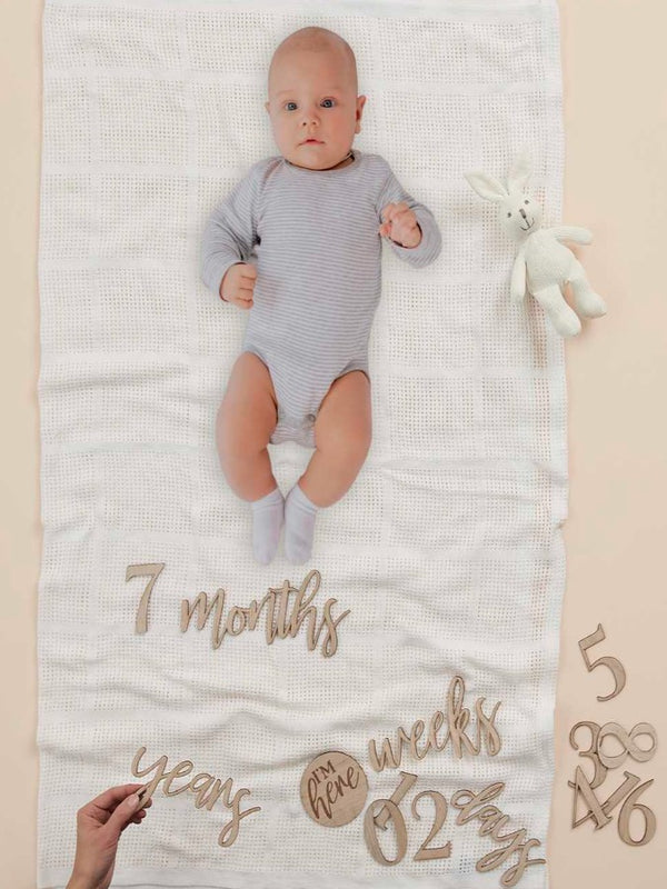 Wooden Pregnancy & Baby Milestone Signs